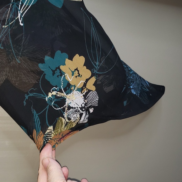 Avenue Floral Black Long Sleeve Top 22/24 Fly-Away Open Back - Picture 5 of 9